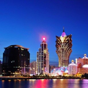 抖音推荐下的新澳门与香港全年免费资料政策全面解读（2025年视角）